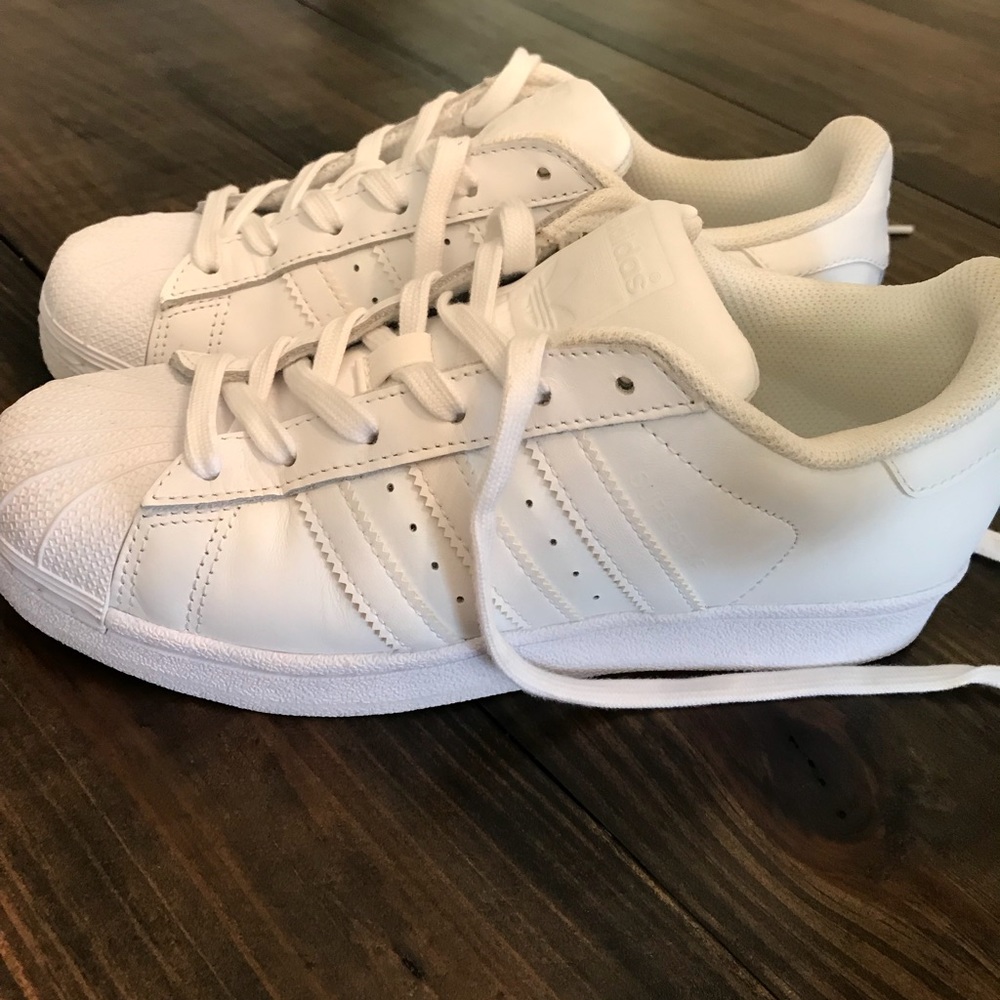 Adidas Superstar Sneakers Women size 5.5